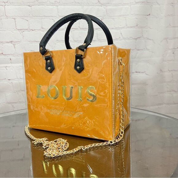 LOUIS VUITTON gift bag holiday 2020 edition wrapped in PVC to a useful crossbody - Picture 7 of 9